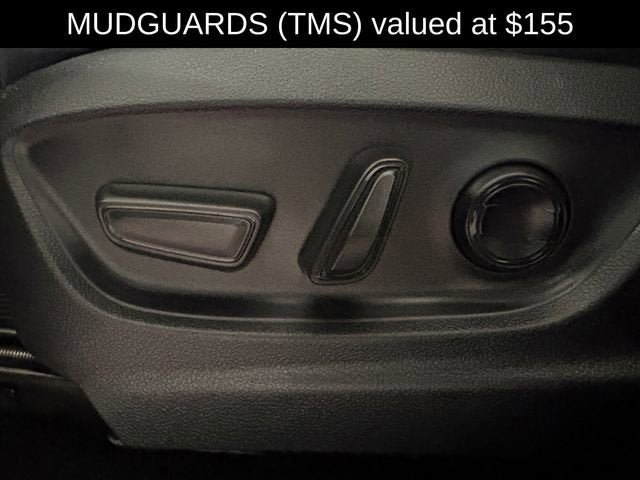 Used 2024 Toyota Crown Platinum AWD/4WD image 8