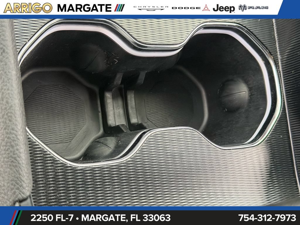 Certified 2025 Jeep Grand Cherokee Limited RWD image 26