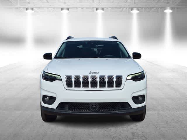 Used 2022 Jeep Cherokee Latitude Lux AWD/4WD image 3