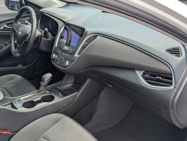 Used 2021 Chevrolet Malibu RS image 15