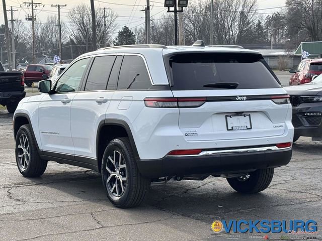 New 2025 Jeep Grand Cherokee Limited w/ Trailer Tow Package image 8