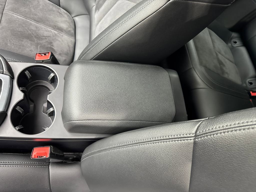 Used 2021 Porsche Macan image 68