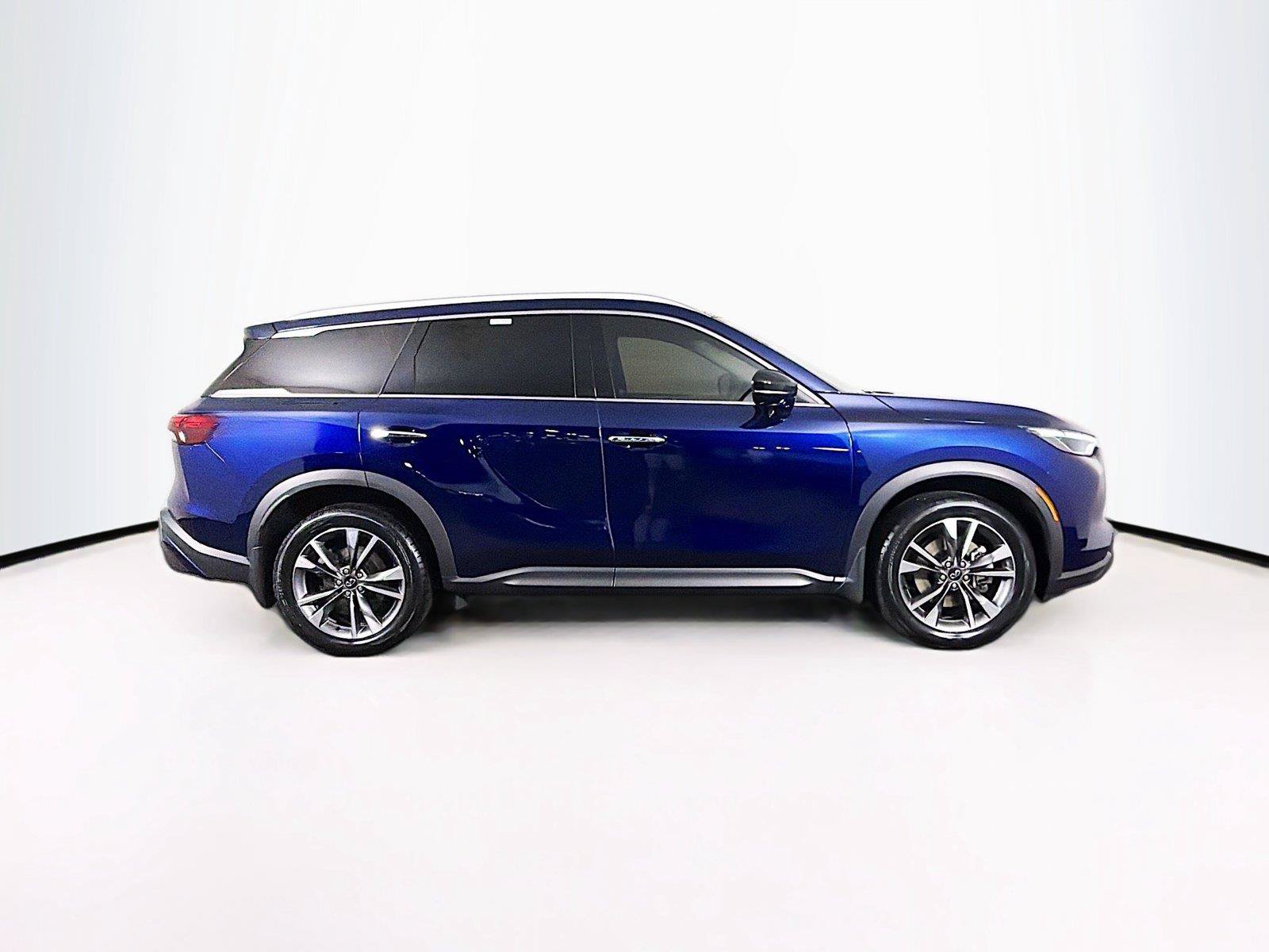 Used 2023 INFINITI QX60 Luxe w/ Cargo Package AWD/4WD image 12