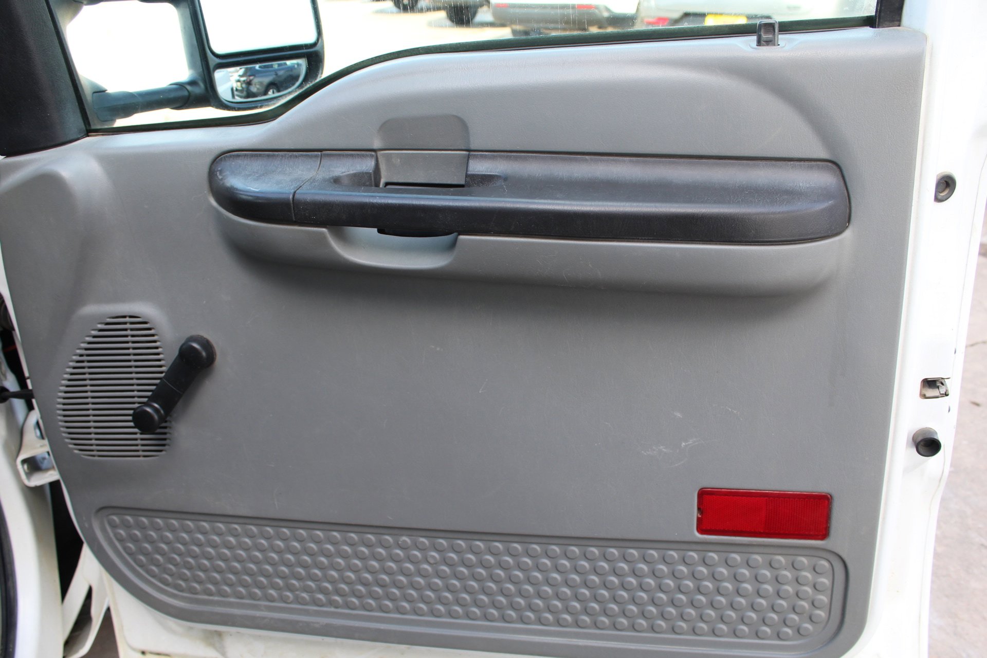 Used 2005 Ford F350 XL image 30
