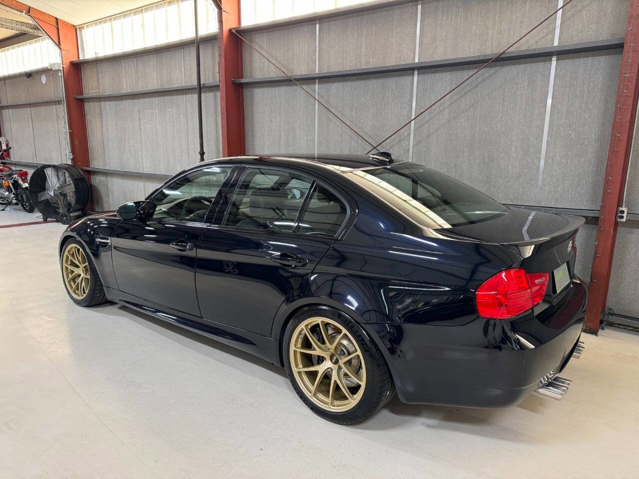 Used 2011 BMW M3 Sedan image 9