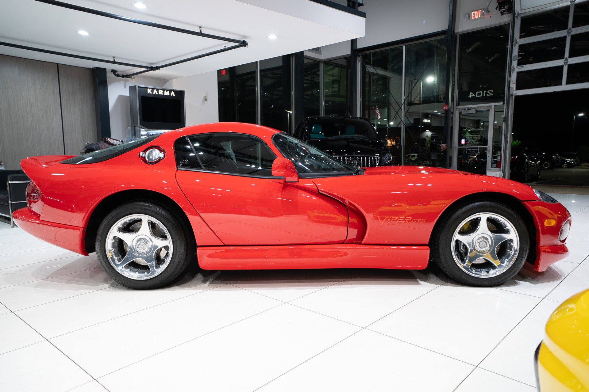 Used 1997 Dodge Viper GTS RWD image 35