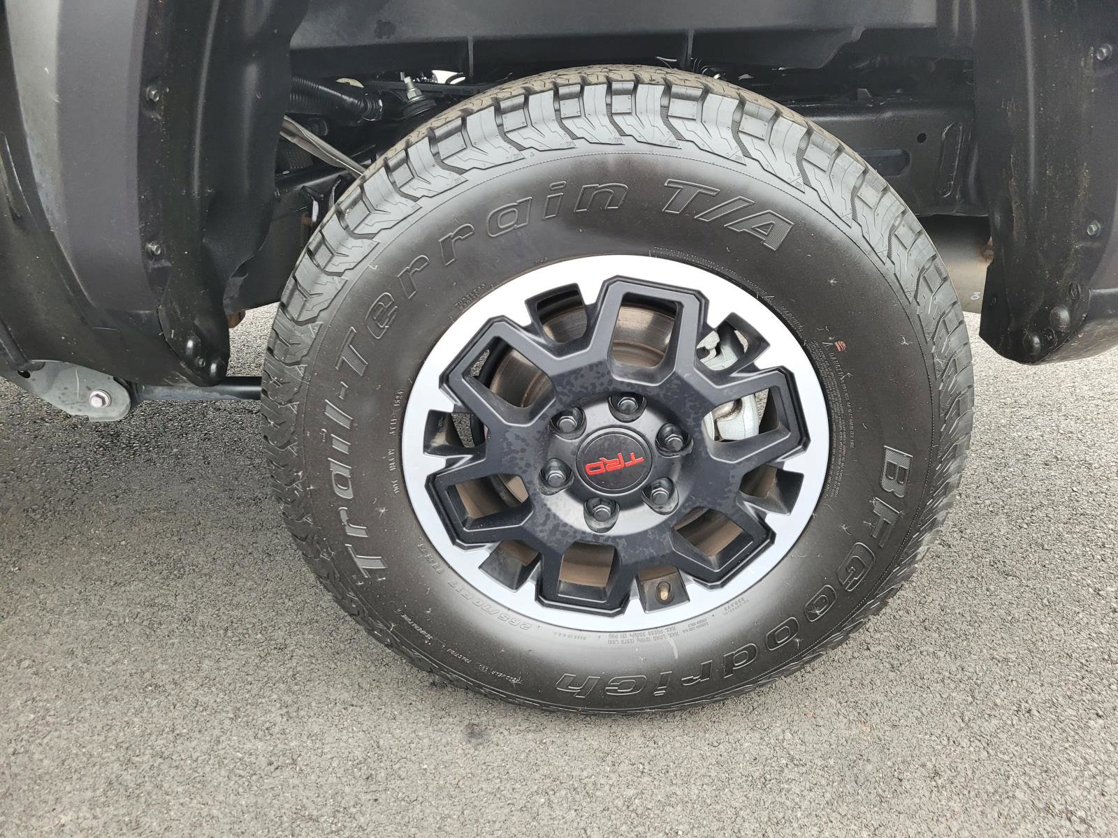 Used 2024 Toyota Tacoma SR5 image 9