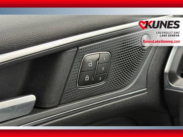 Used 2022 Ford Edge Titanium AWD/4WD image 49