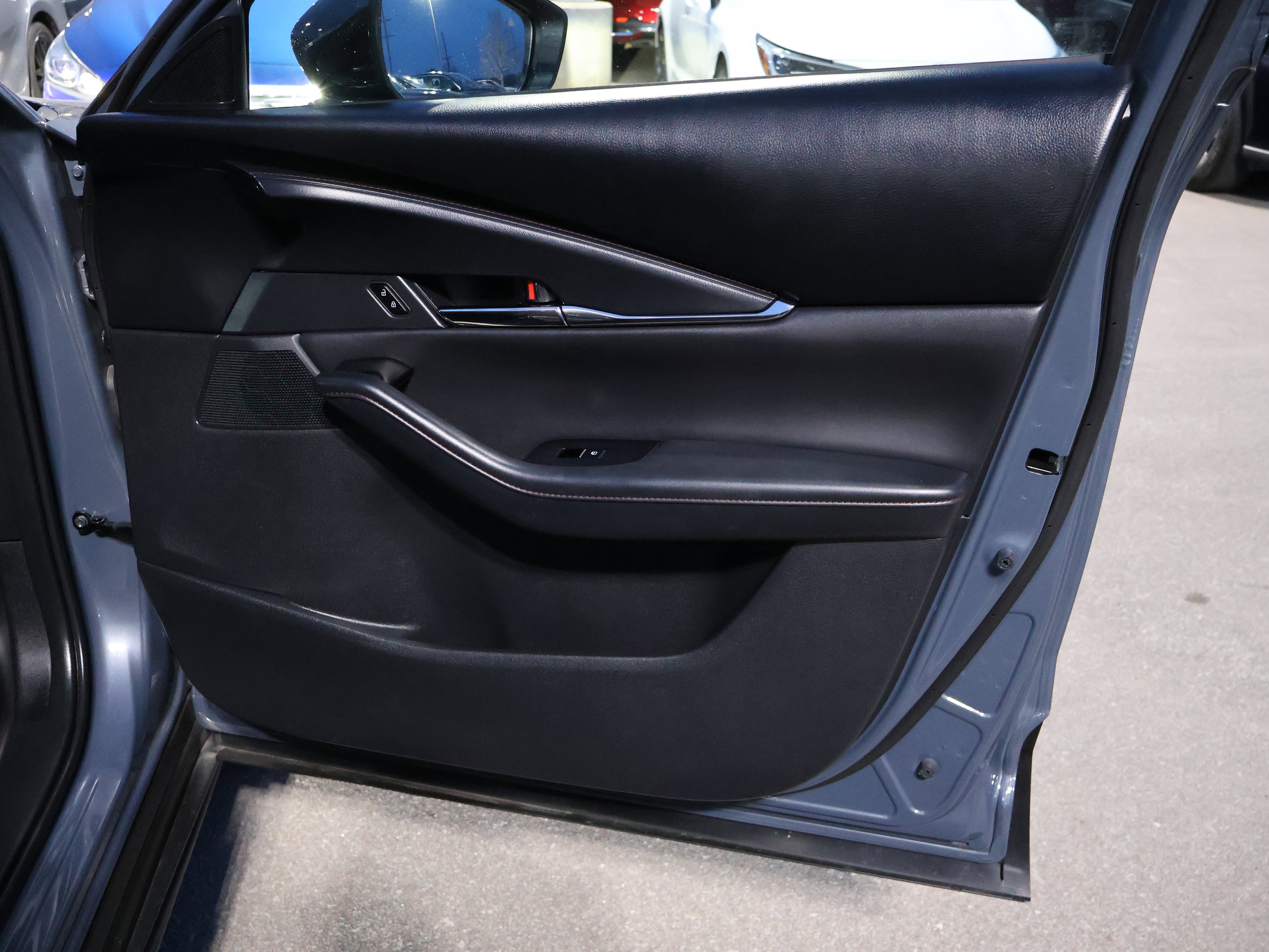 Used 2023 MAZDA CX-30 AWD 2.5 S w/ Preferred Package image 9