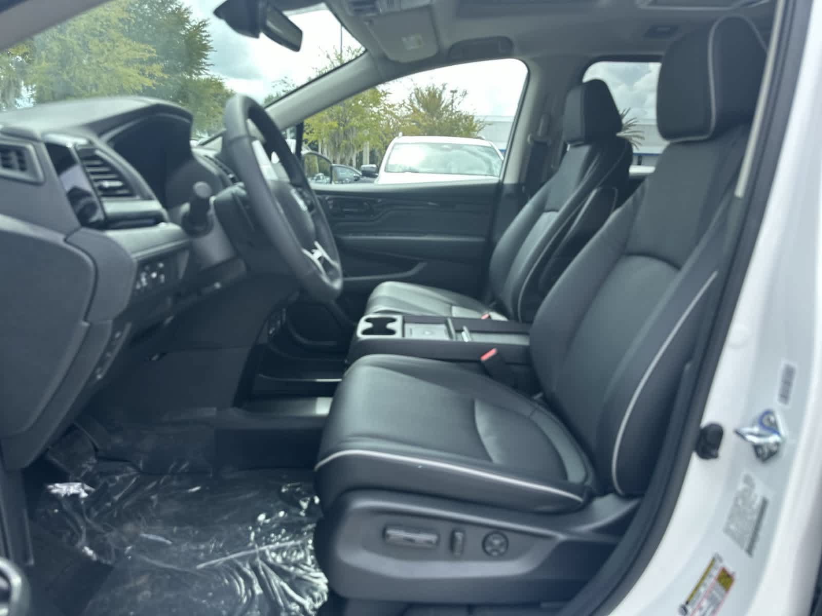 New 2027 Honda Odyssey Elite image 13
