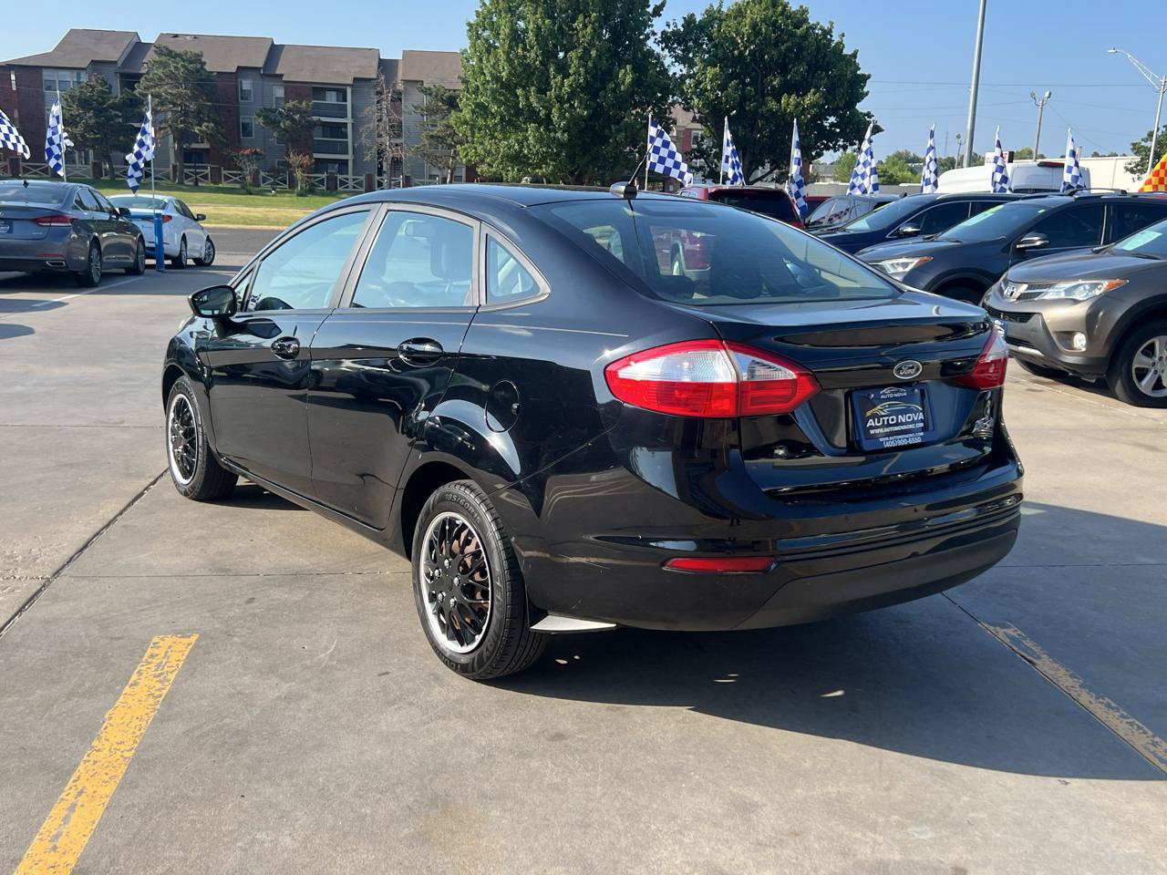 Used 2019 Ford Fiesta S FWD image 5