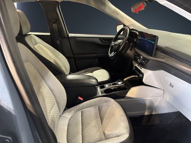 Used 2023 Ford Escape Active w/ Tech Pack #1 AWD/4WD image 15