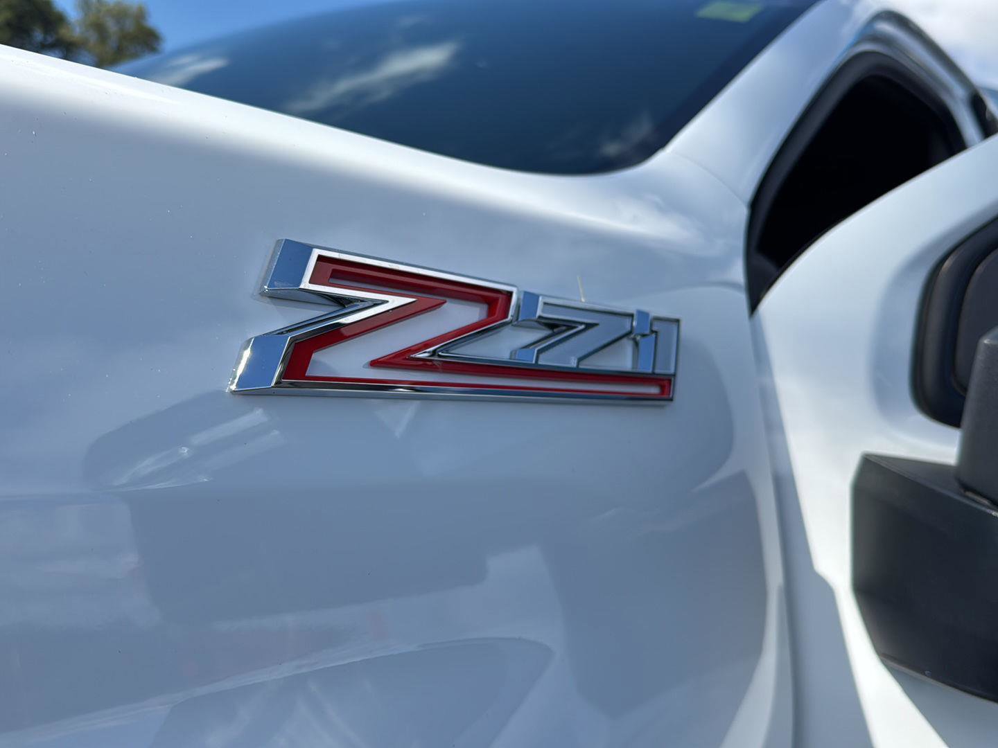 Used 2025 Chevrolet Silverado 2500 LT image 39