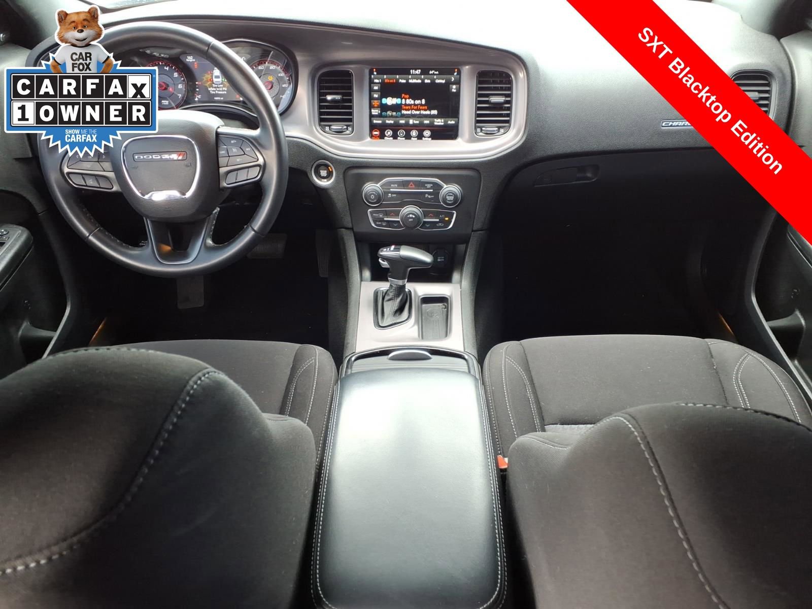 Used 2023 Dodge Charger SXT w/ Blacktop Package RWD image 11