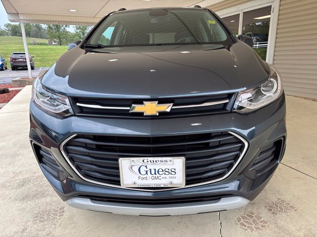 Used 2022 Chevrolet Trax LT w/ LT Convenience Package AWD/4WD image 11