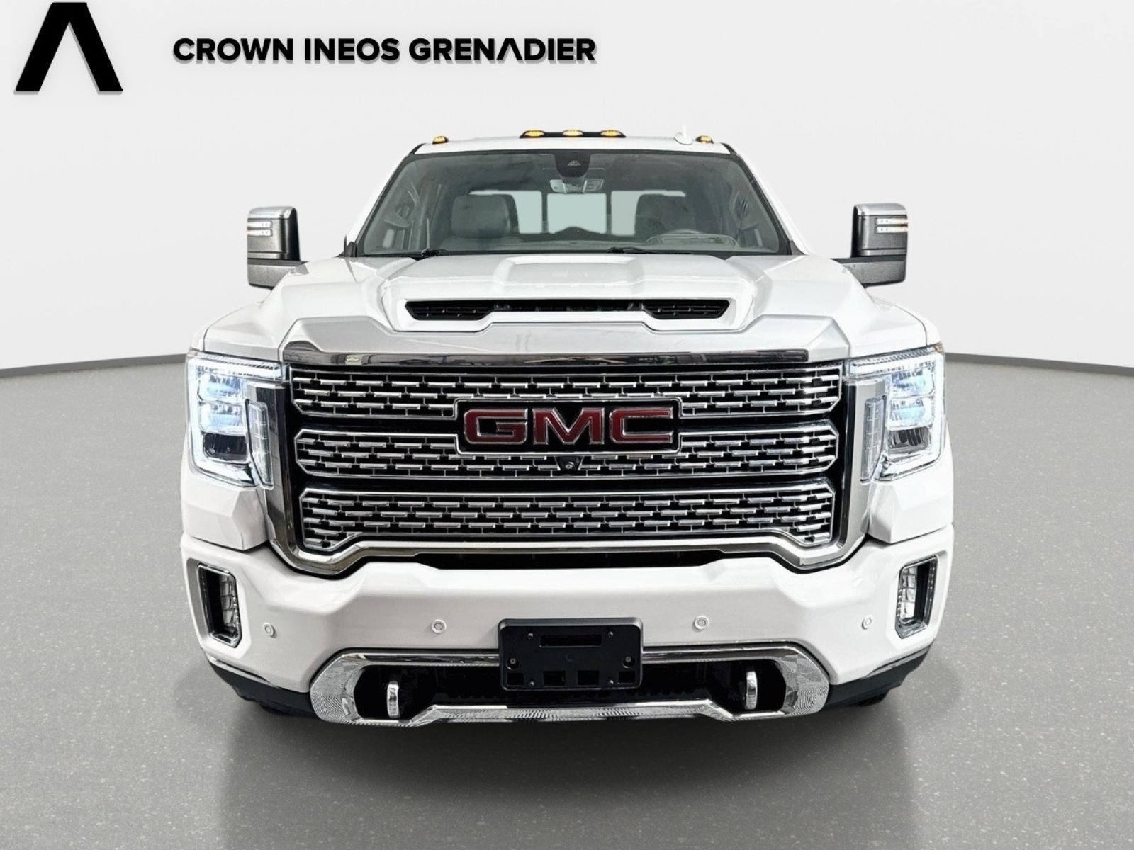 Used 2021 GMC Sierra 3500 Denali w/ Denali Ultimate Package AWD/4WD image 2
