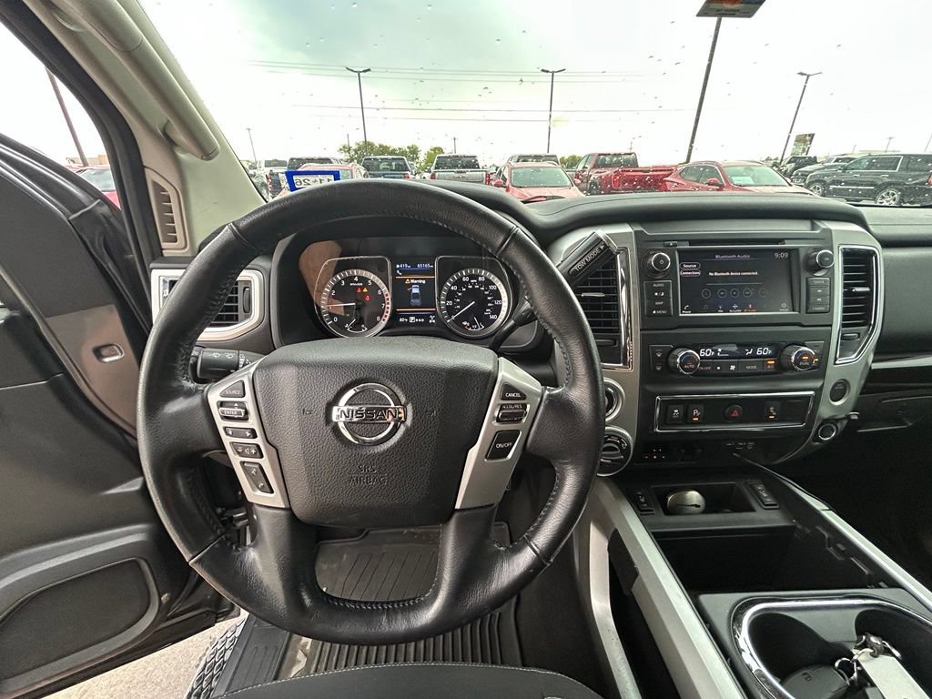 Used 2019 Nissan Titan SV w/ SV Convenience Package AWD/4WD image 10