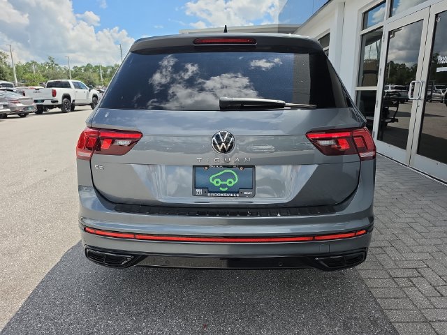 Used 2022 Volkswagen Tiguan SE R-Line FWD image 8