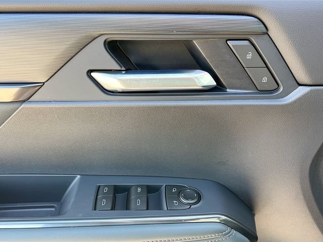 New 2026 GMC Acadia AT4 w/ Luxury Package AWD/4WD image 13