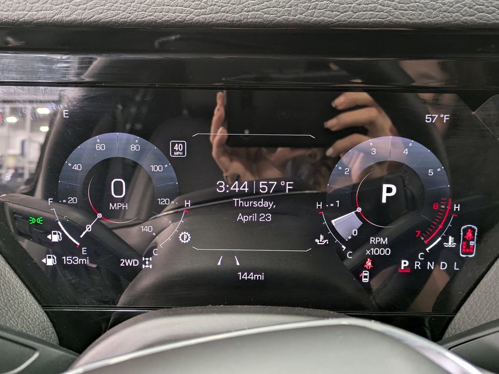 Used 2026 GMC Yukon Denali w/ Sun & Power Step Package AWD/4WD image 15