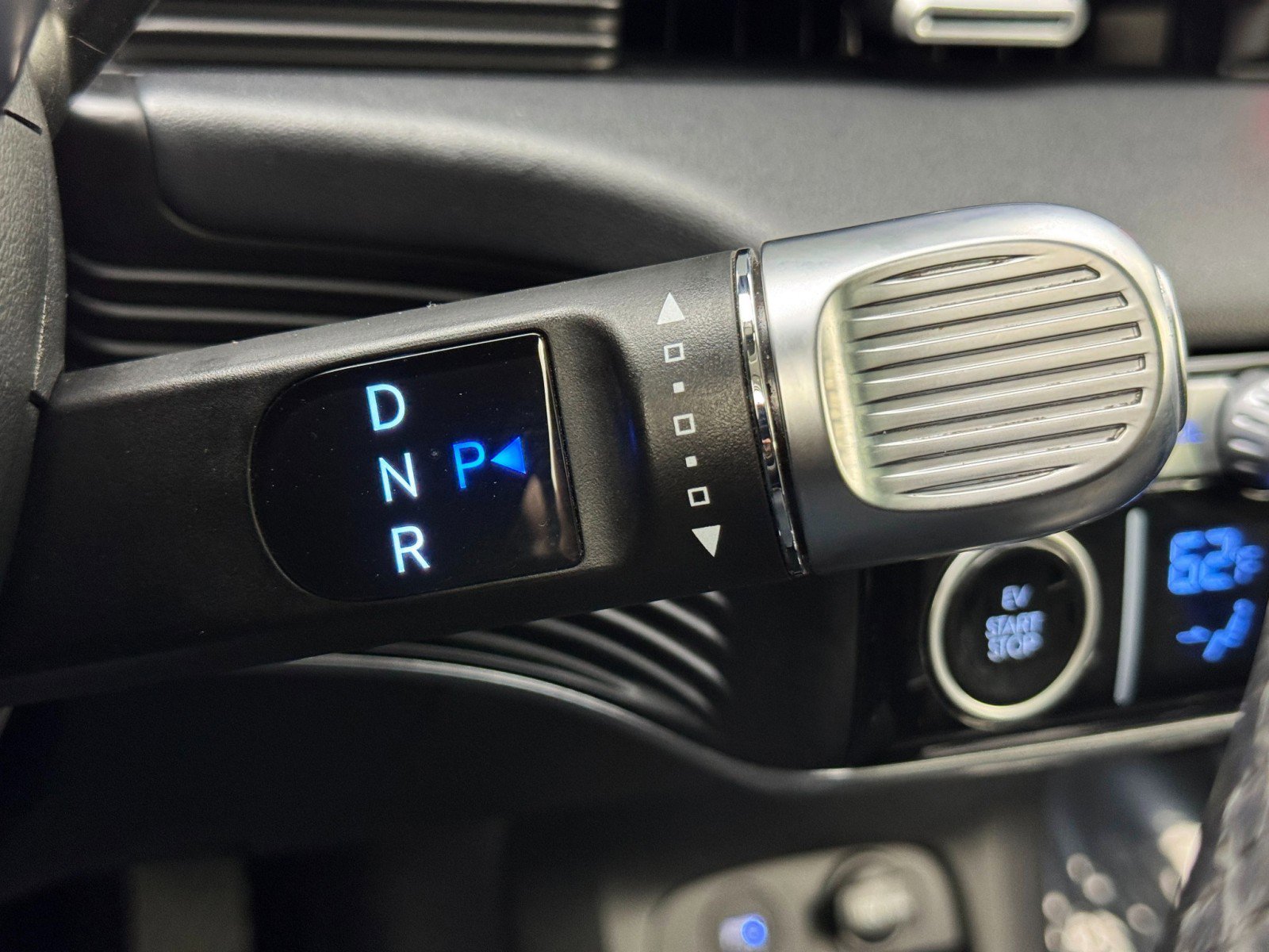 Used 2022 Hyundai Ioniq 5 Limited image 22