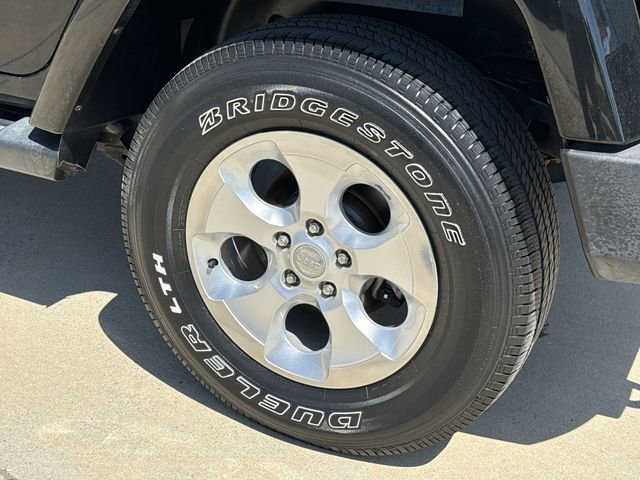 Used 2014 Jeep Wrangler Unlimited Sahara w/ Connectivity Group image 11