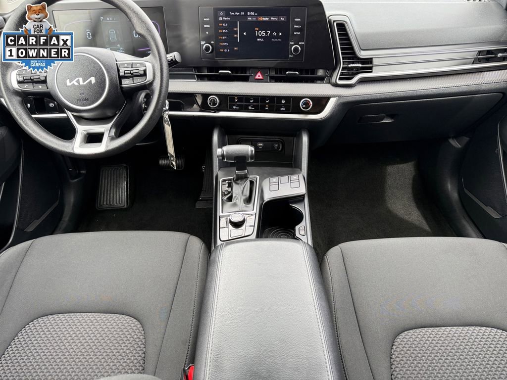 Certified 2025 Kia Sportage LX AWD/4WD image 10
