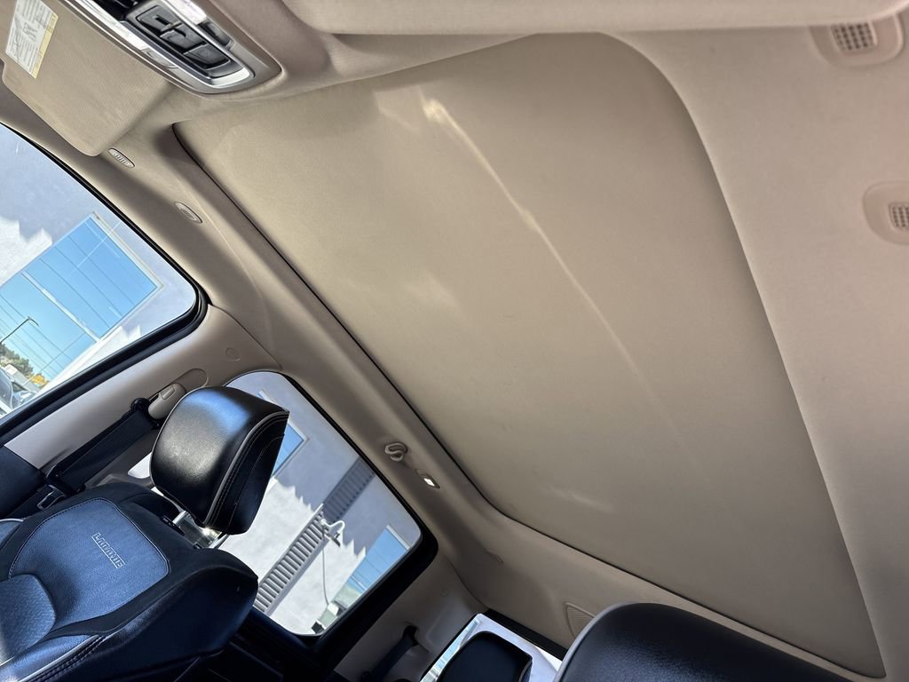 Used 2019 RAM 1500 Laramie image 28