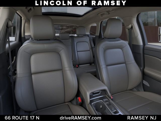 New 2026 Lincoln Corsair Reserve image 11