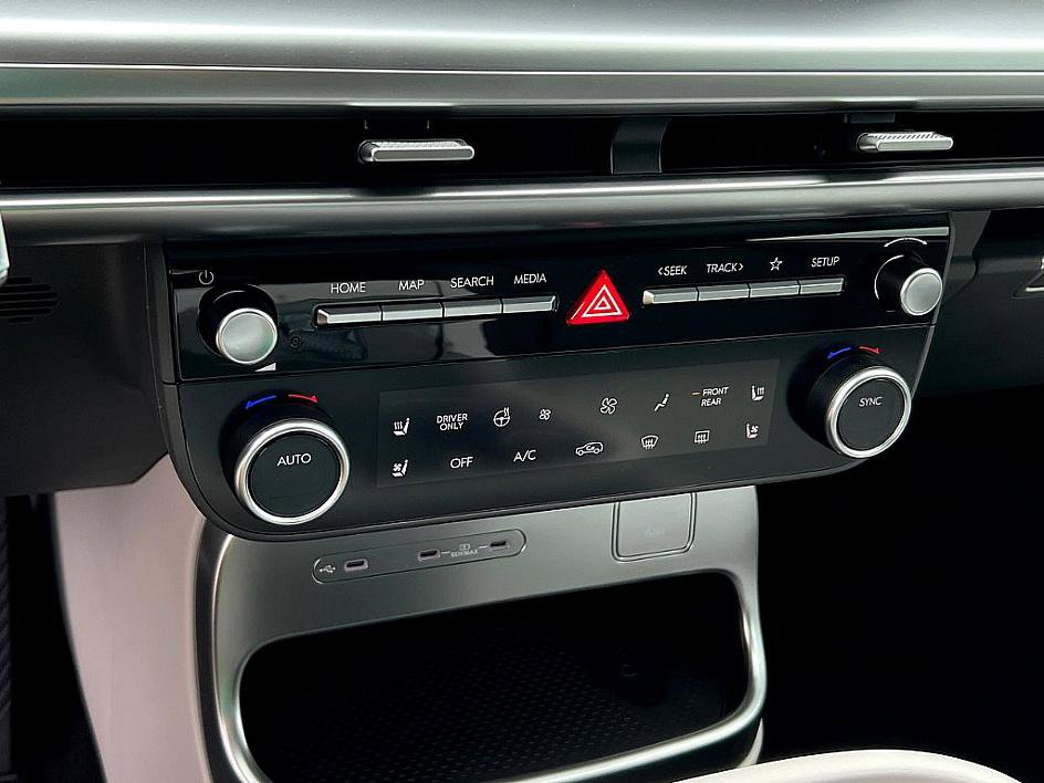 New 2026 Hyundai Ioniq 9 SEL image 12