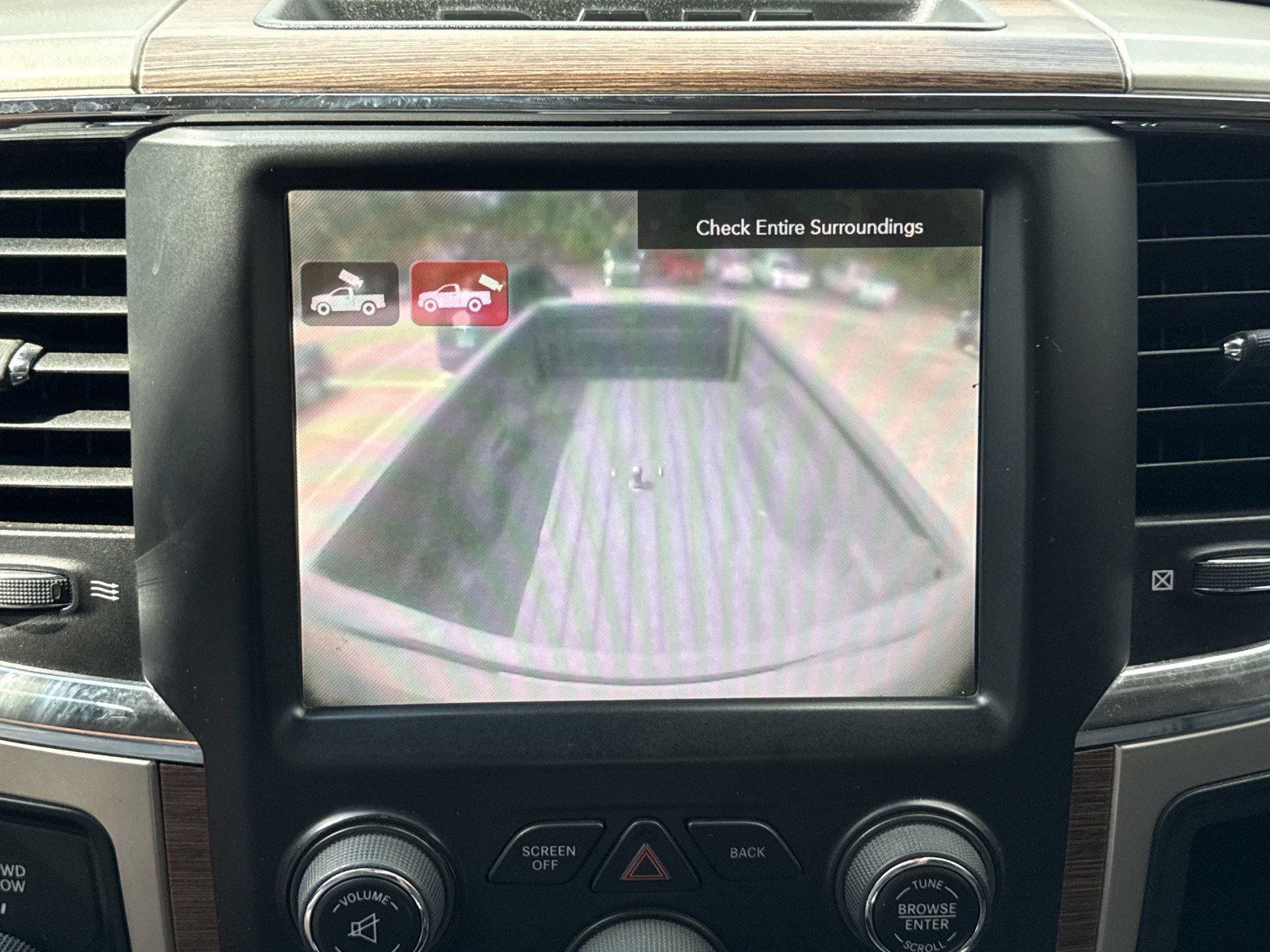 Used 2014 RAM 2500 Laramie AWD/4WD image 24
