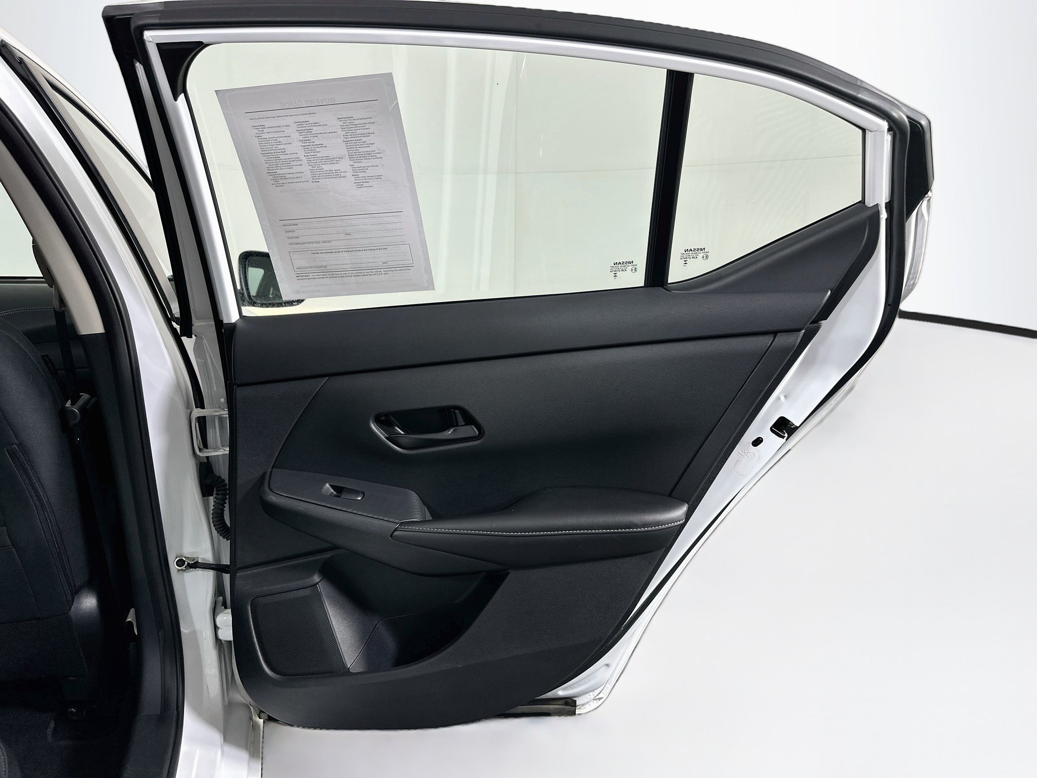 Used 2025 Nissan Sentra SV FWD image 28