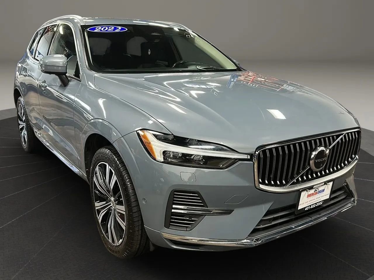 Used 2022 Volvo XC60 T8 Inscription w/ Advanced Package image 7