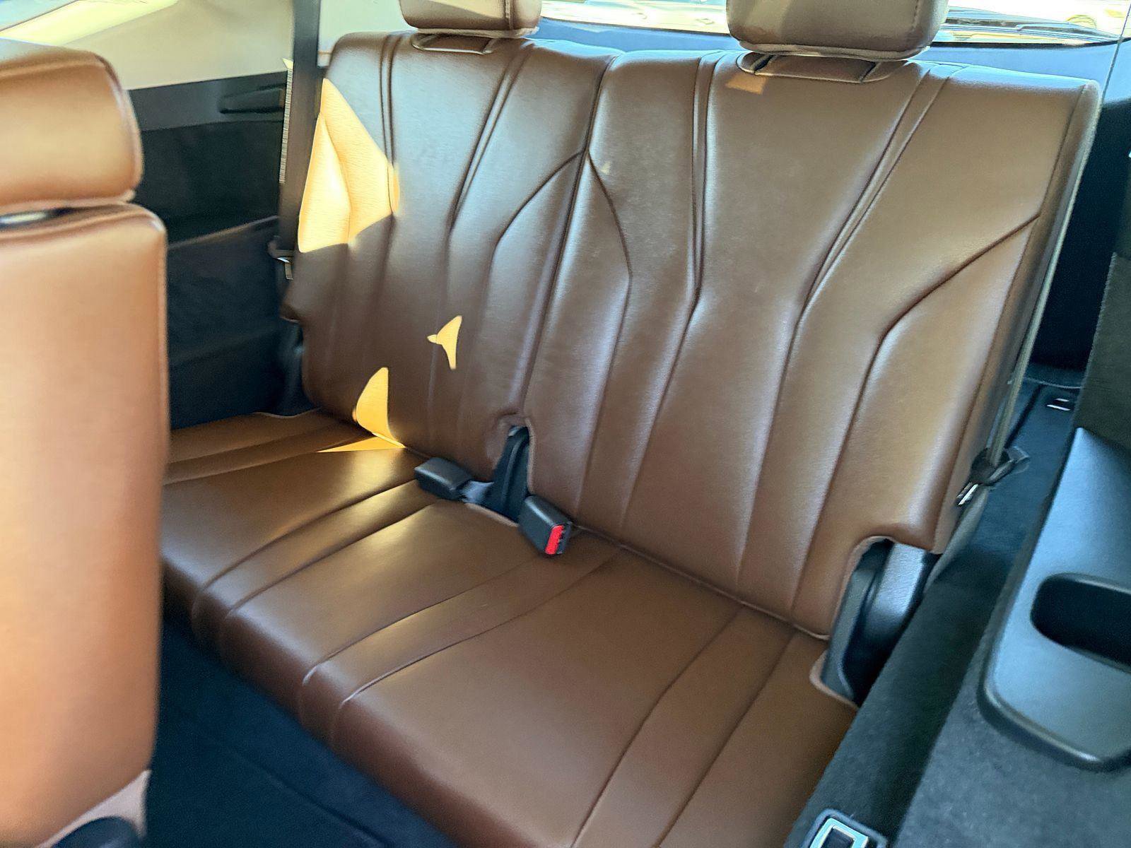 Used 2024 Acura MDX FWD w/ Technology Package image 6