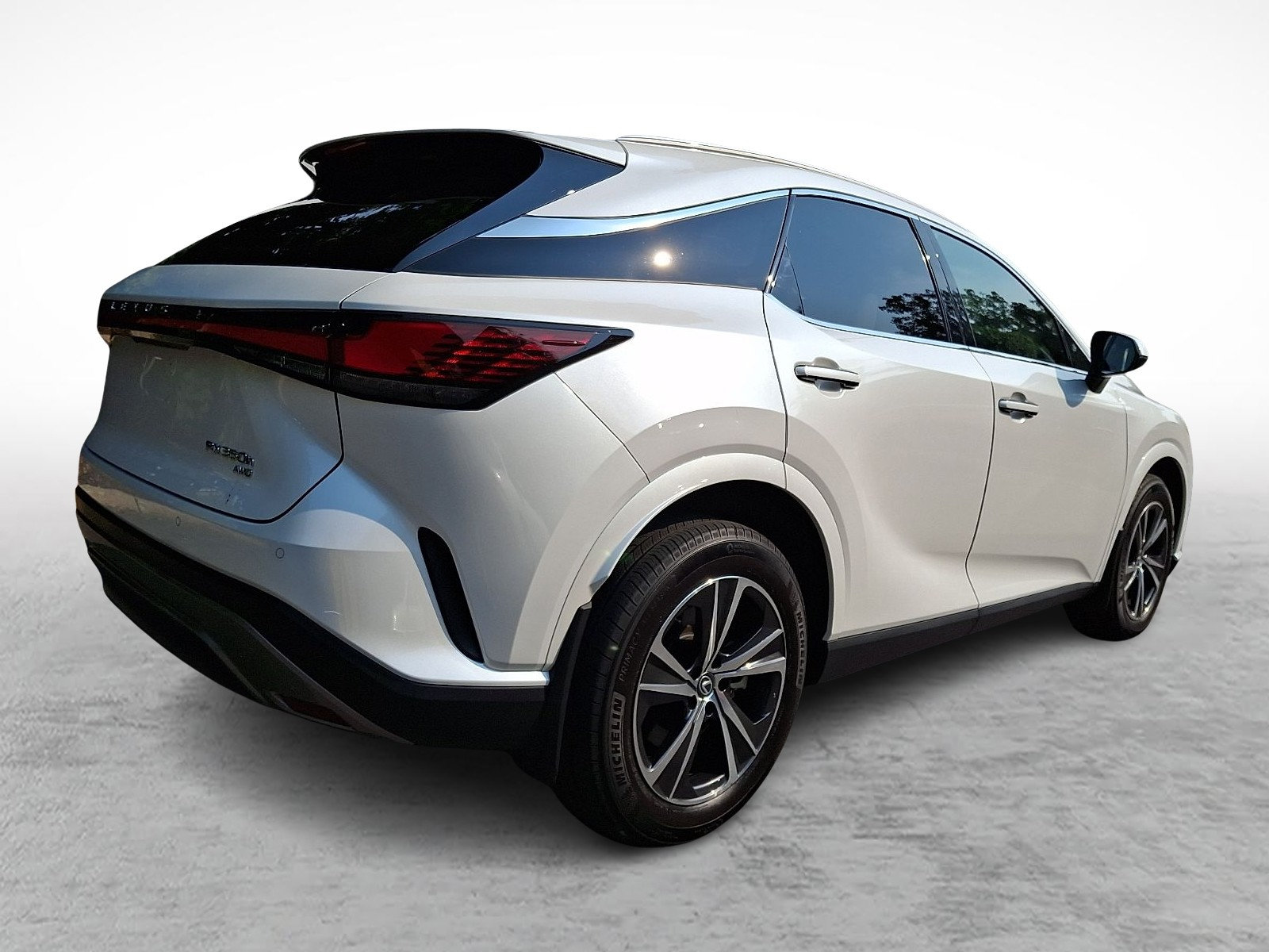 Certified 2024 Lexus RX 350h w/ Accessory Package (P1) AWD/4WD image 6