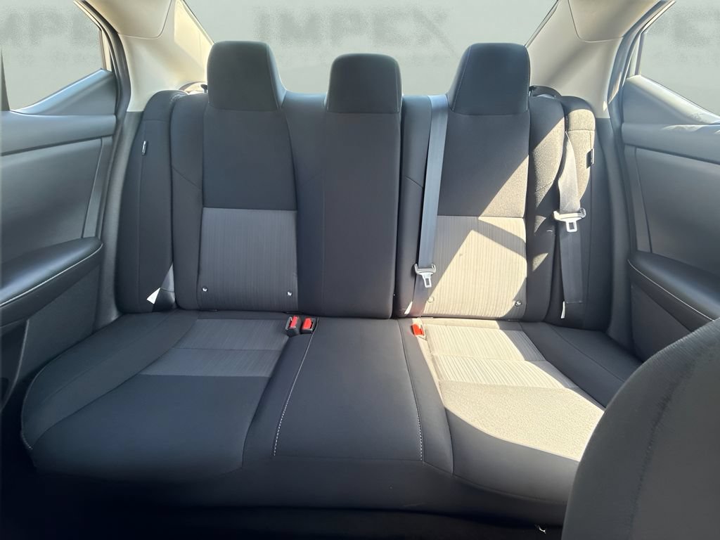 Used 2025 Nissan Sentra SV FWD image 11