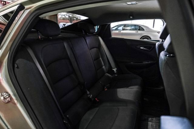Used 2022 Chevrolet Malibu LS w/ LPO, Floor Liner Package FWD image 30
