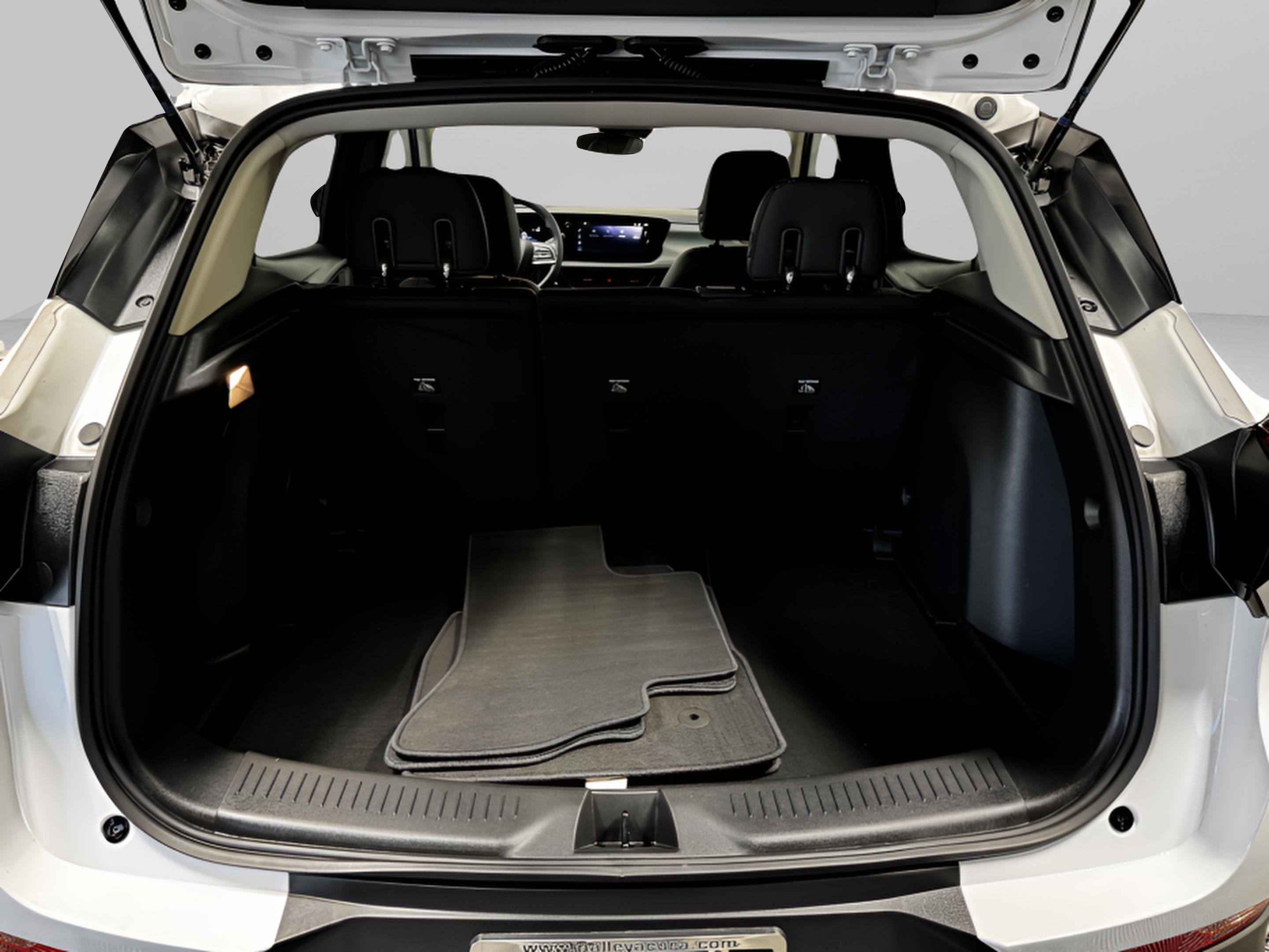 Used 2025 Buick Encore GX Preferred image 36