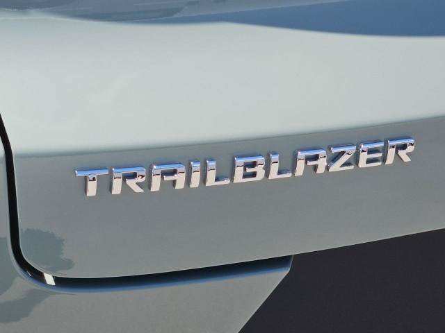 New 2026 Chevrolet TrailBlazer ACTIV w/ Convenience Package FWD image 31