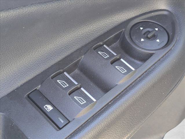 Used 2017 Ford C-MAX Energi SE FWD image 16