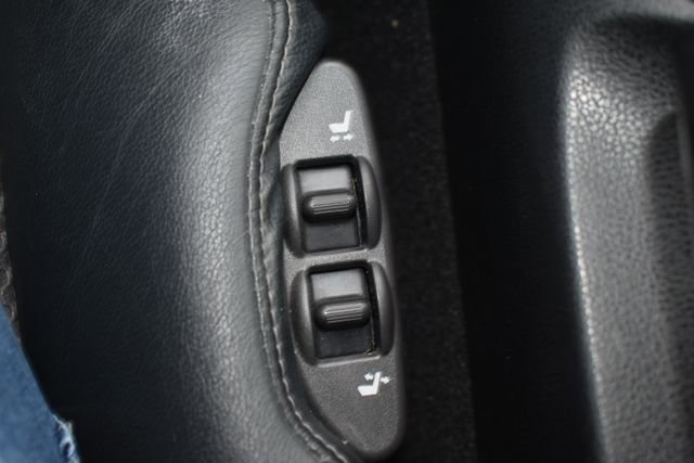 Used 2010 Nissan 370Z Touring w/ Sport Pkg RWD image 30
