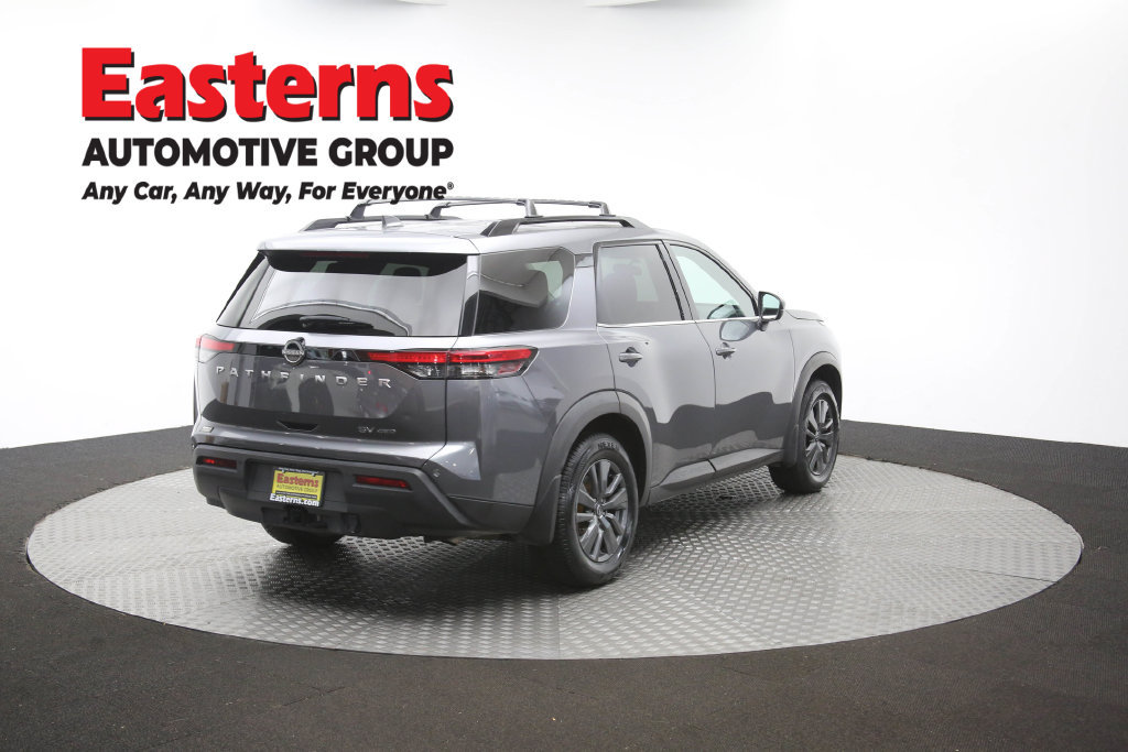 Used 2023 Nissan Pathfinder SV w/ SV Premium Package AWD/4WD image 46