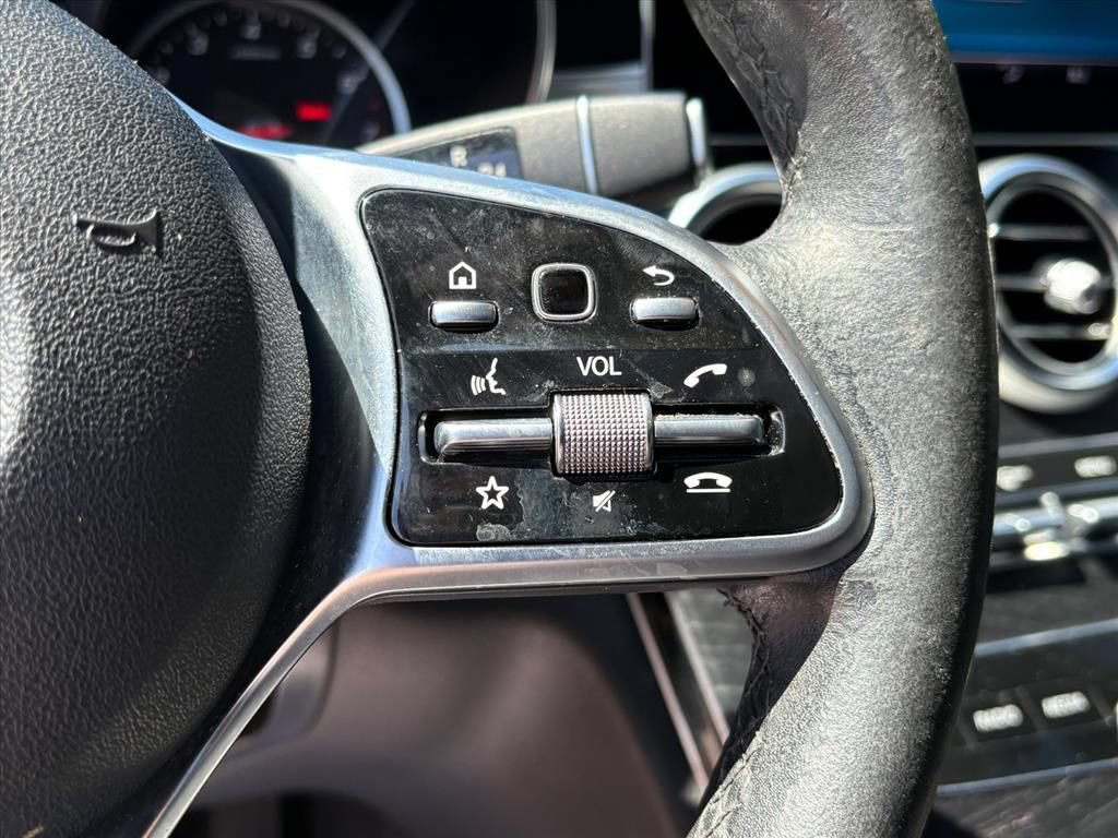 Used 2019 Mercedes-Benz C 300 Sedan image 11