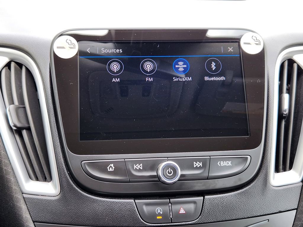 Used 2019 Chevrolet Malibu LT FWD image 8