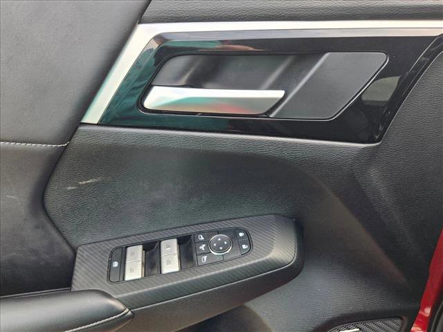 Used 2025 Mitsubishi Outlander SE AWD/4WD image 12