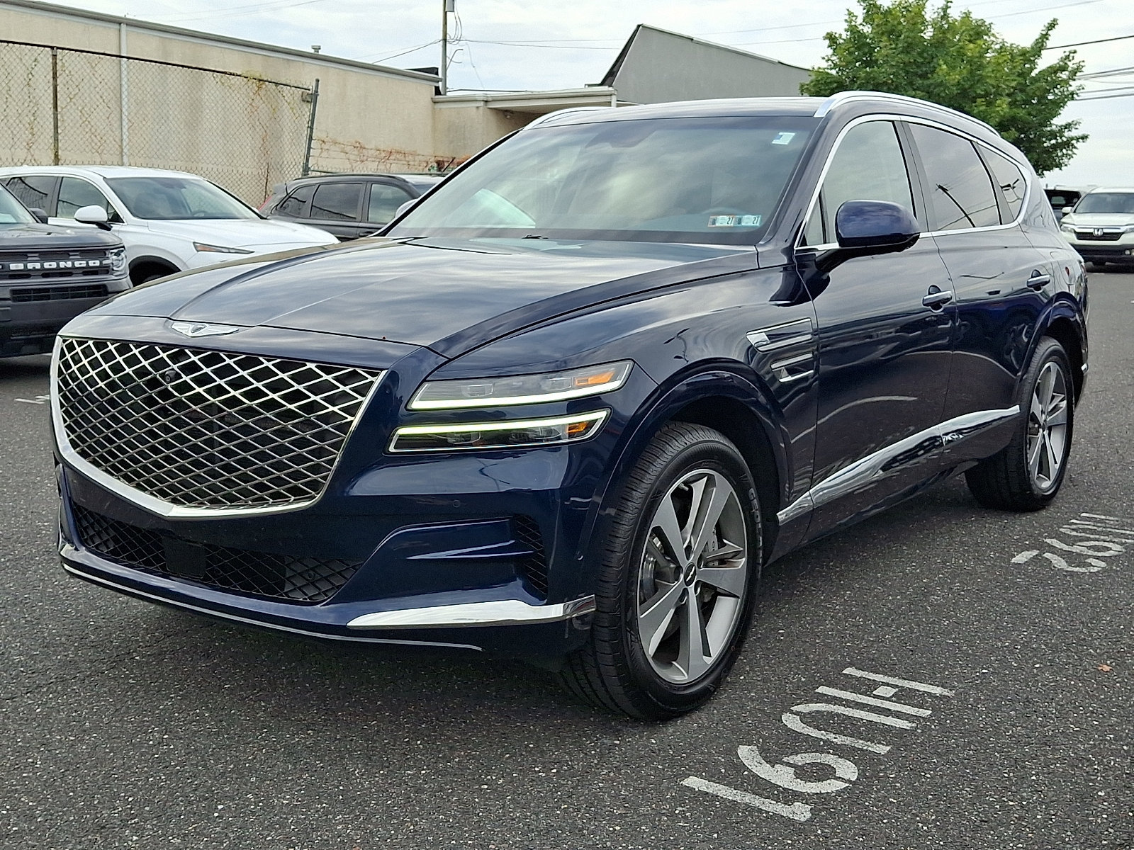 Used 2021 Genesis GV80 3.5T Advanced + AWD/4WD image 3