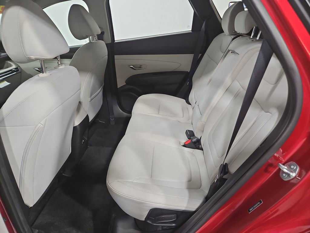 Certified 2025 Hyundai Tucson SE AWD/4WD image 24