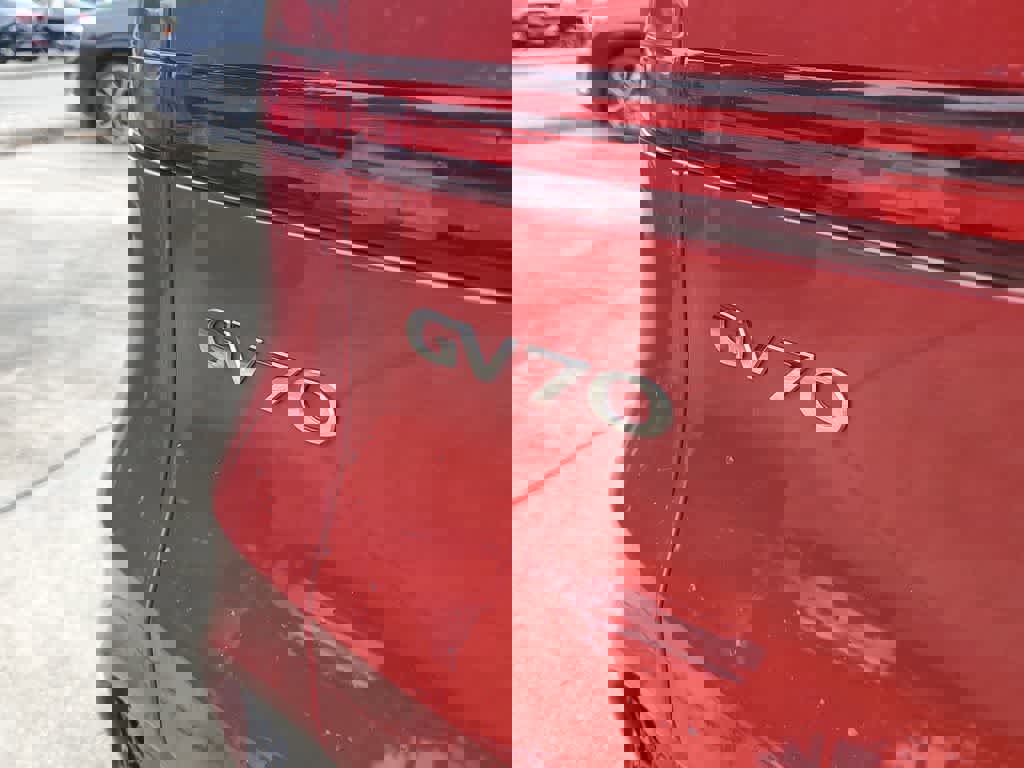 Used 2025 Genesis GV70 2.5T image 7