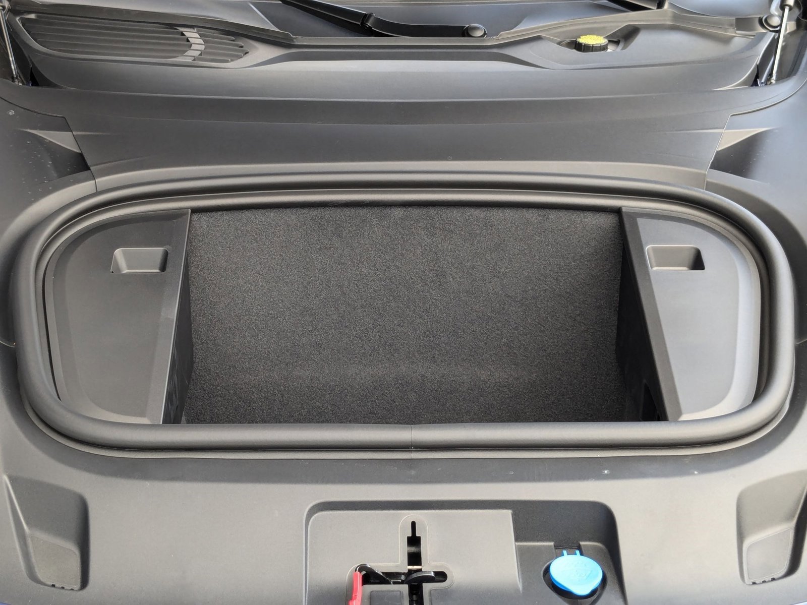 New 2025 Porsche Taycan GTS image 24