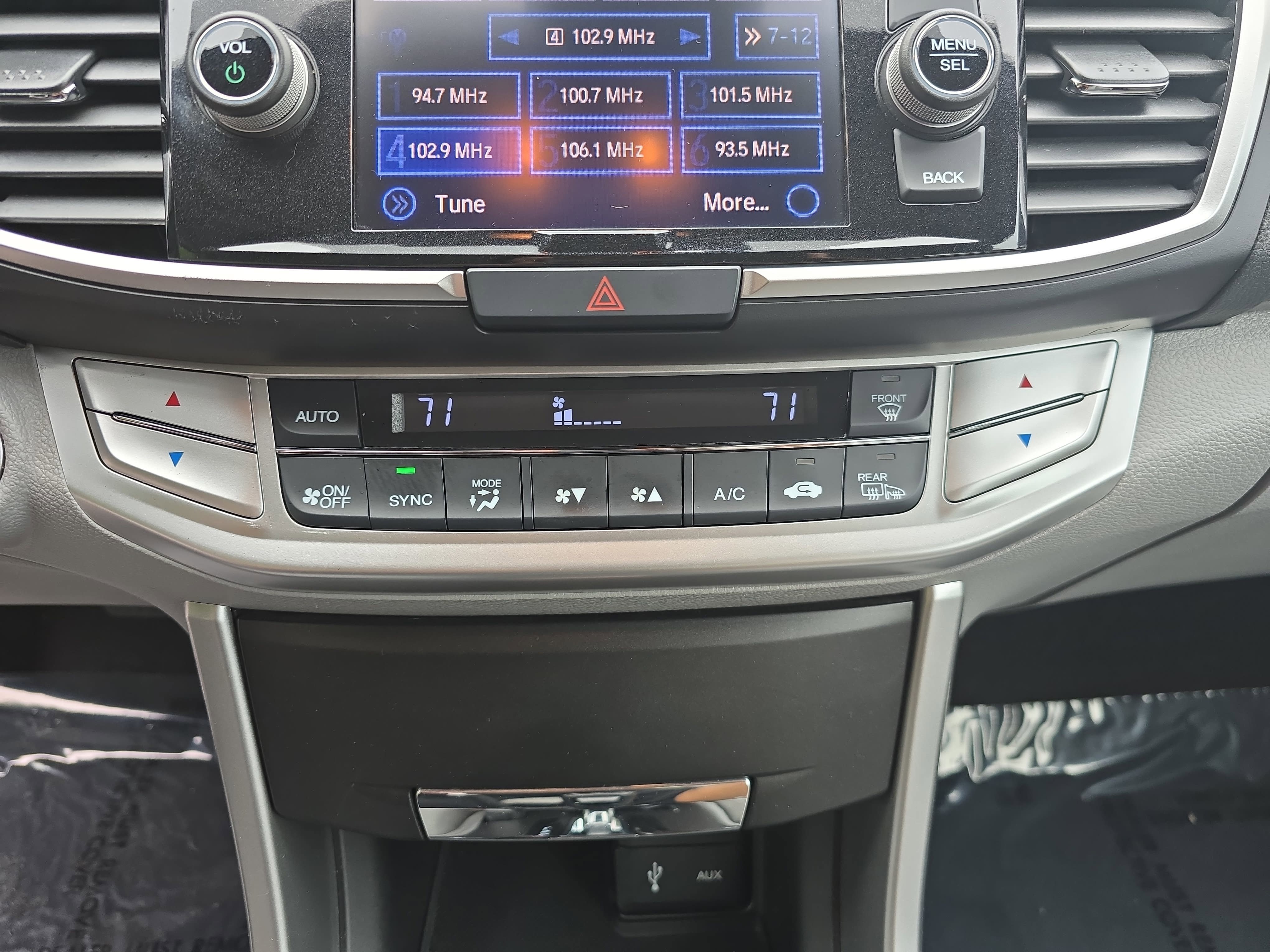 Used 2015 Honda Accord EX-L image 25